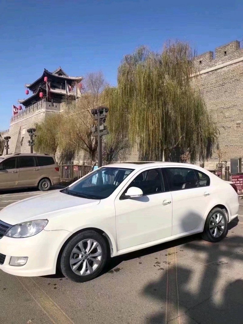 北京11年大众朗逸1