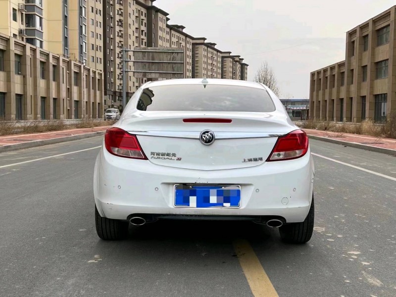 北京13年别克君威5