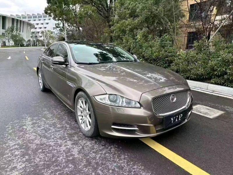 嘉興16年捷豹XJL2
