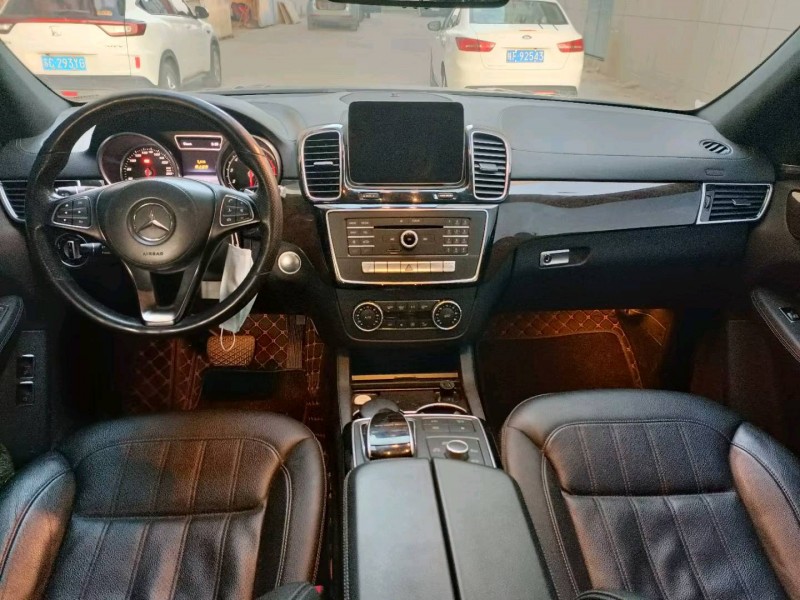 徐州17年奔驰GLS7