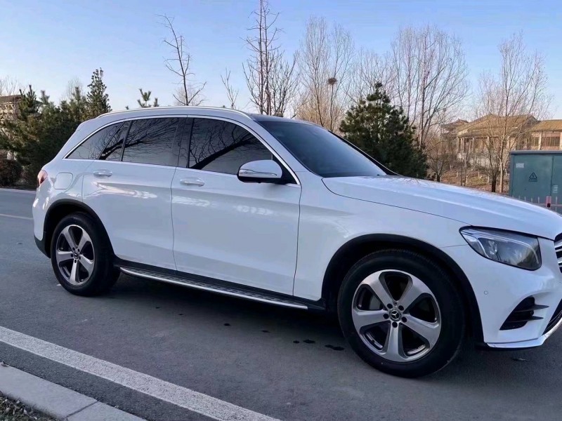 青岛17年奔驰GLC3