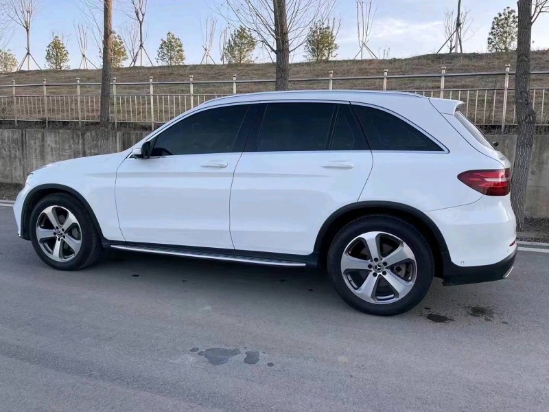 青岛17年奔驰GLC7