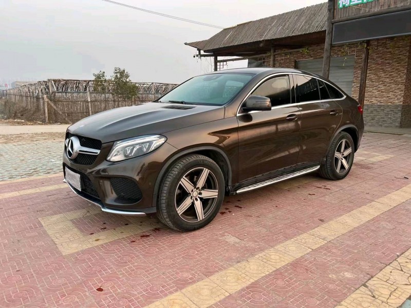 徐州17年奔驰GLE5