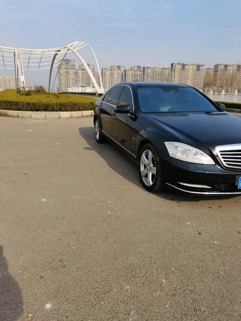 青岛11年奔驰S3