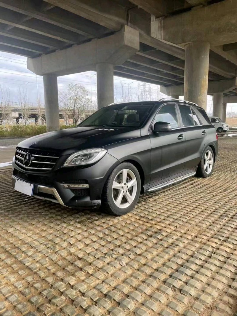 青岛13年奔驰ML3