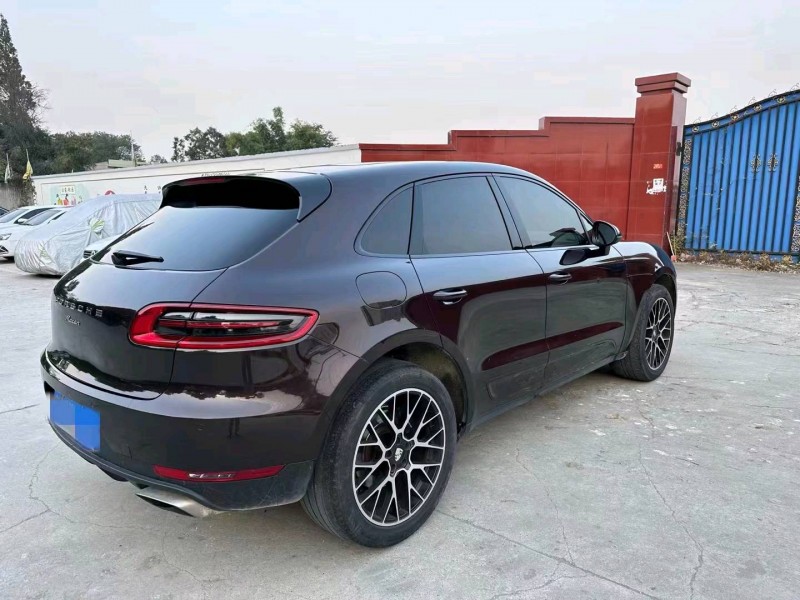 嘉兴17年保时捷Macan5