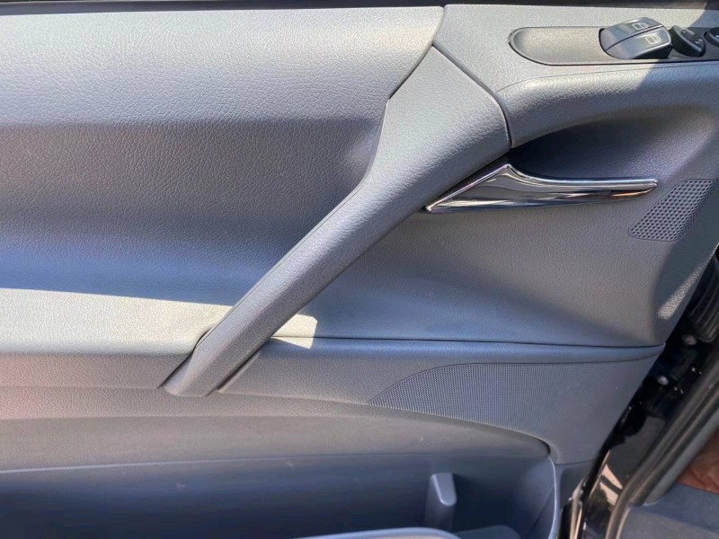 沈阳15年奔驰威霆5