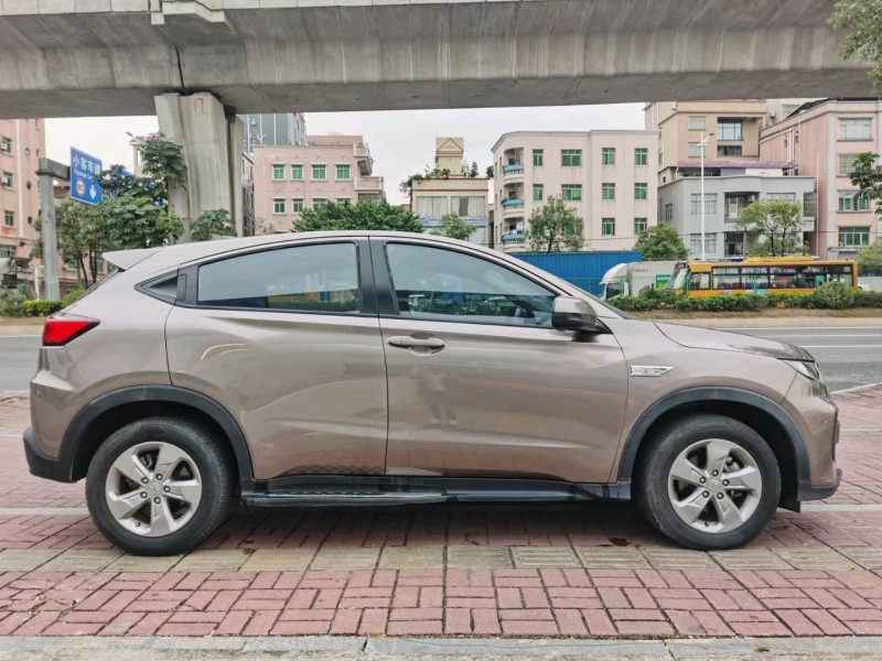 东莞17年本田XRV5