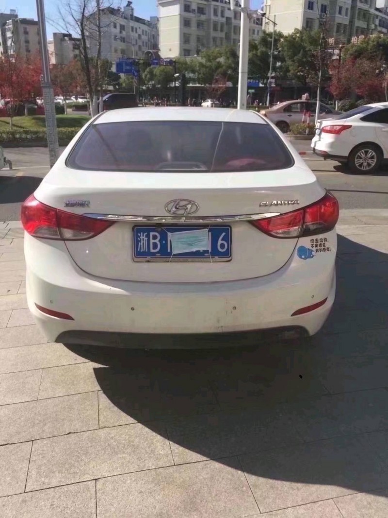 济南14年现代朗动9