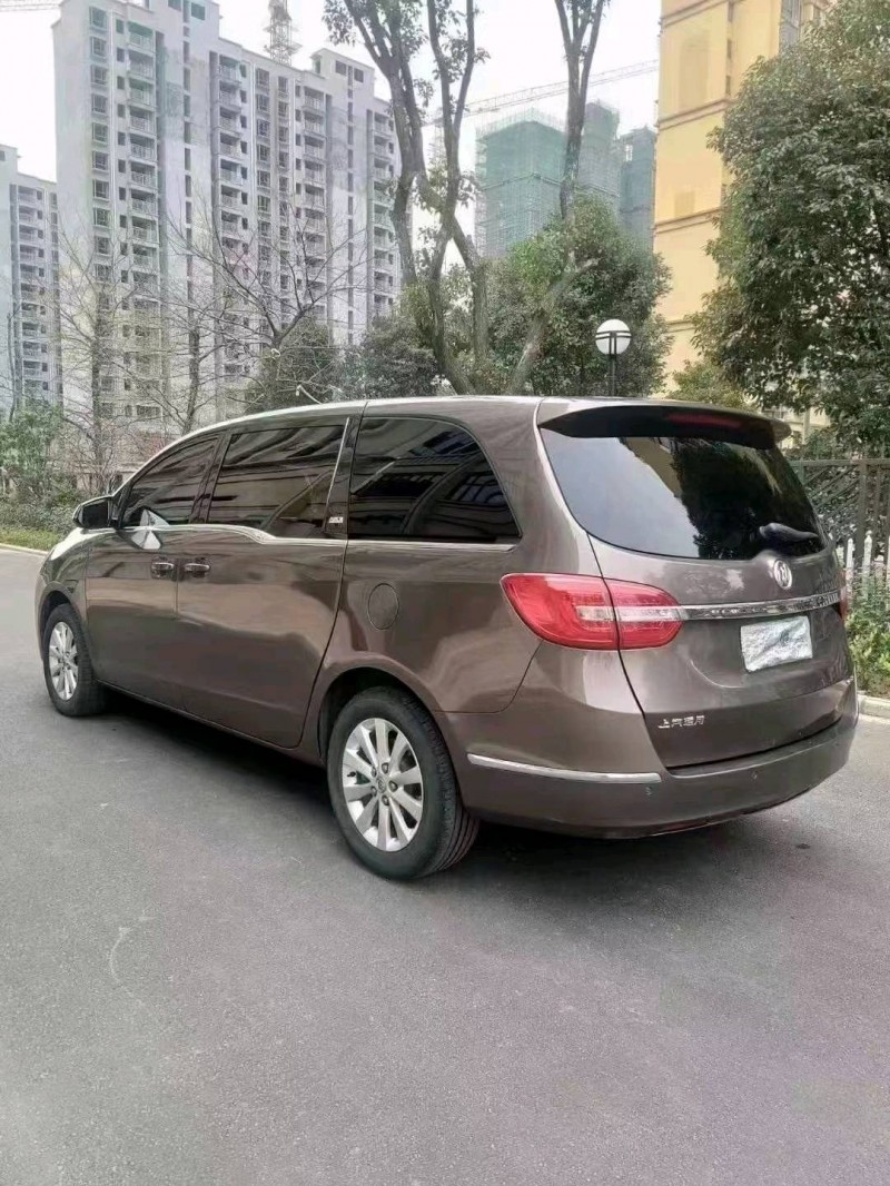 宜春16年别克GL81