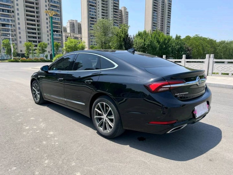 徐州20年别克君越4