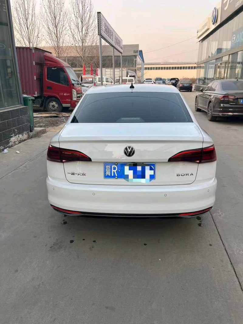 邯郸21年大众宝来3