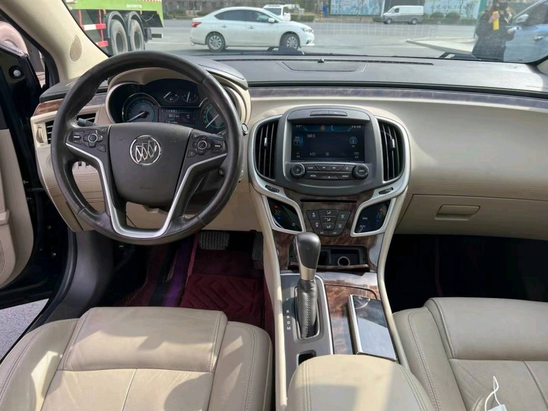 徐州15年别克君越8