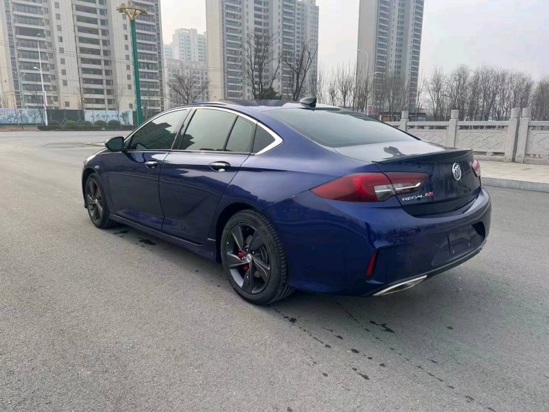 徐州19年别克君威6