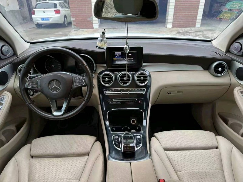 嘉兴16年奔驰GLC7