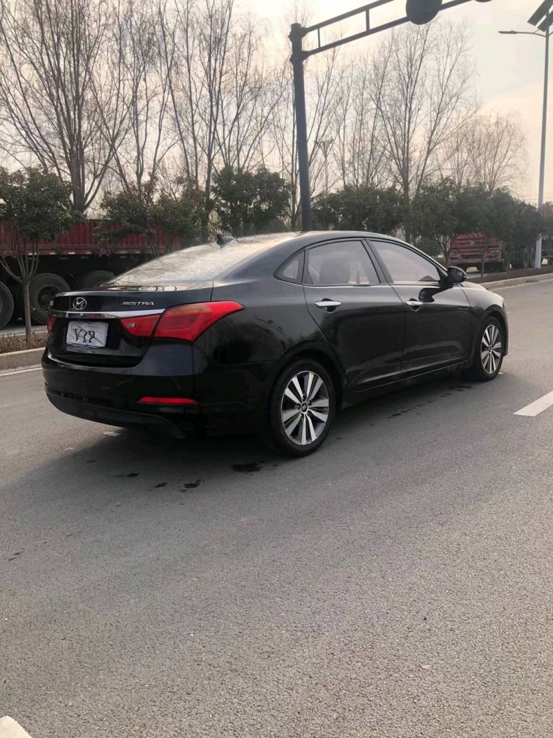 北京16年现代名图9