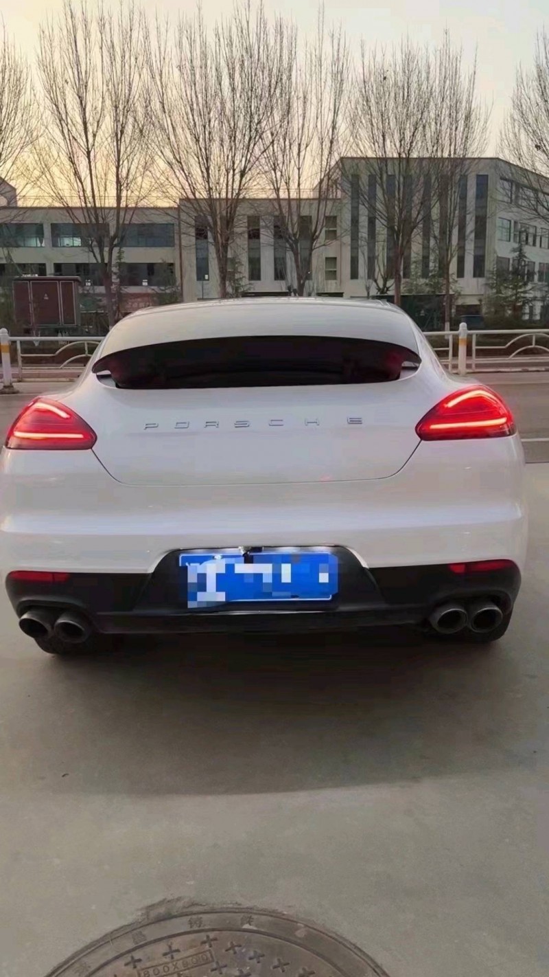 济南13年保时捷帕拉梅拉8