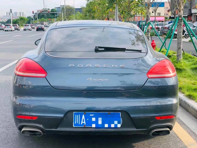 广州14年保时捷帕拉梅拉5