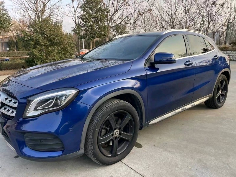 青岛19年奔驰GLA3