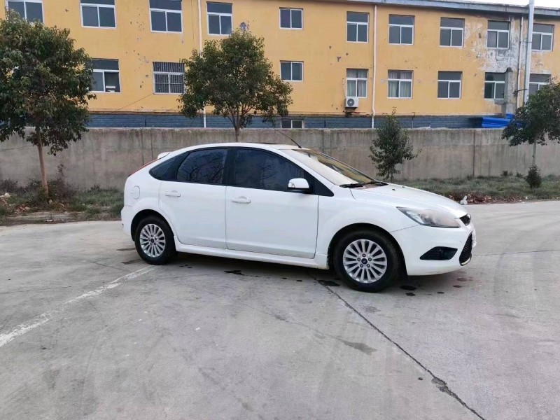 北京16年福特福克斯9