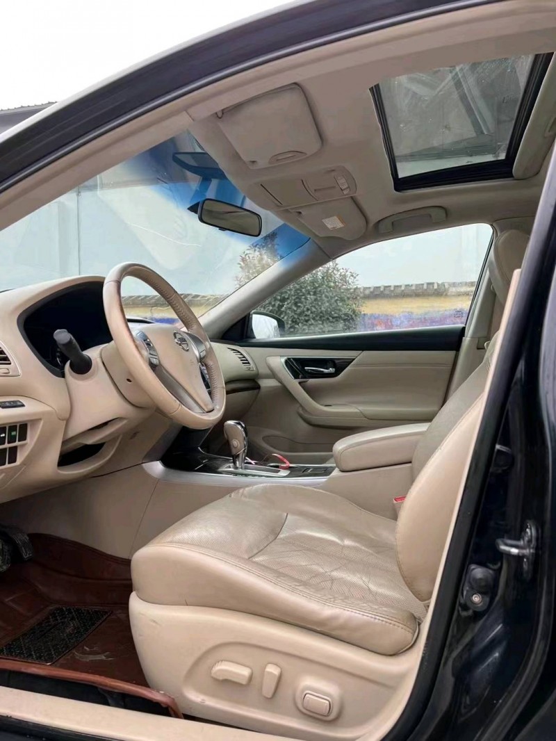 北京13年日产天籁6