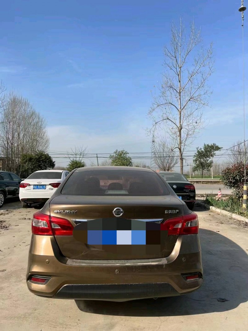 邯郸17年日产轩逸8