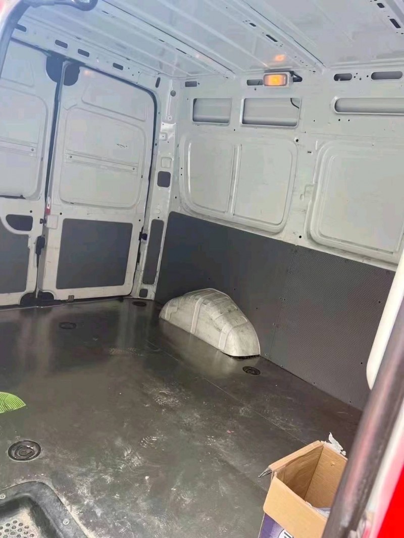 北京19年大通V807