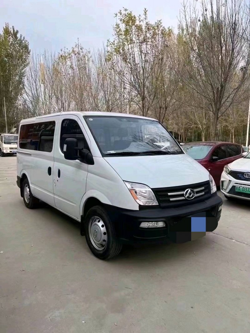 北京21年大通V802