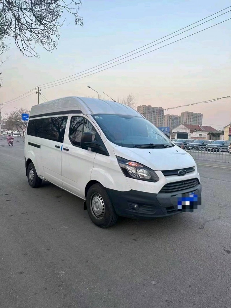 北京21年福特全顺2