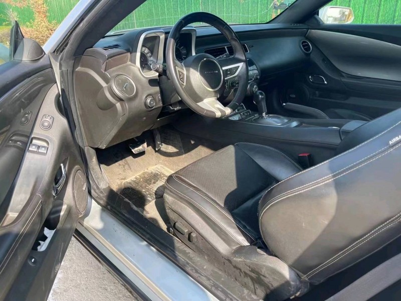 济南14年雪佛兰科迈罗3