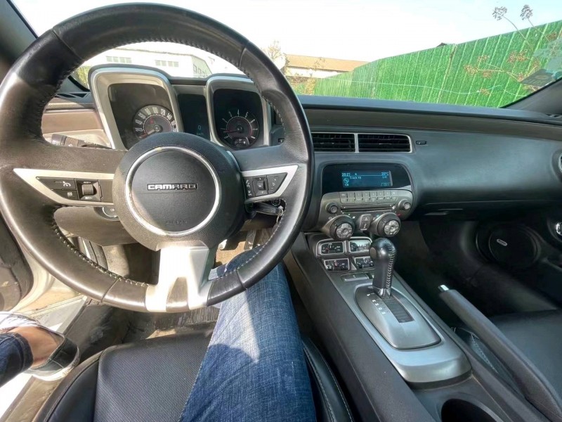 济南14年雪佛兰科迈罗5