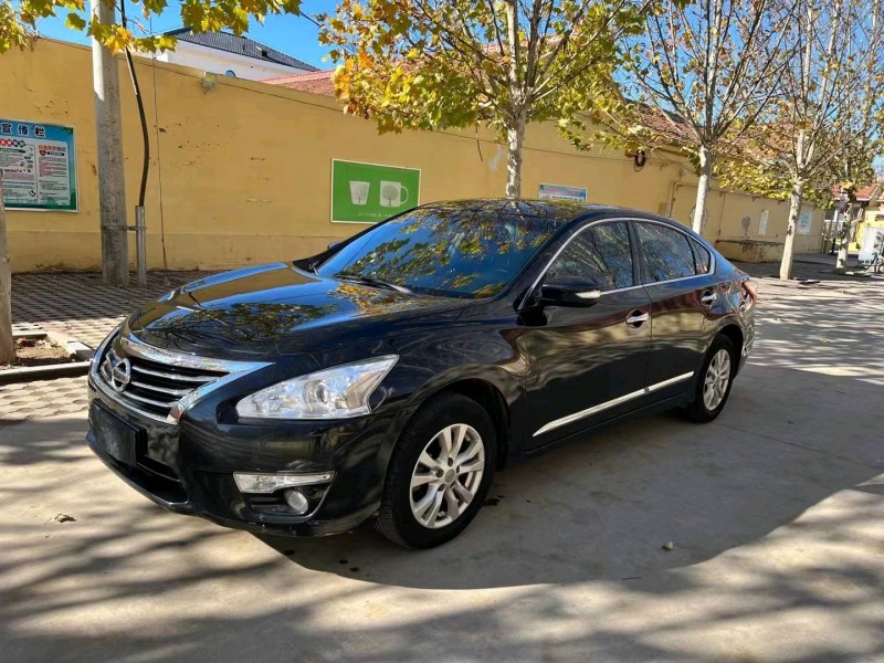 廊坊15年日产天籁2