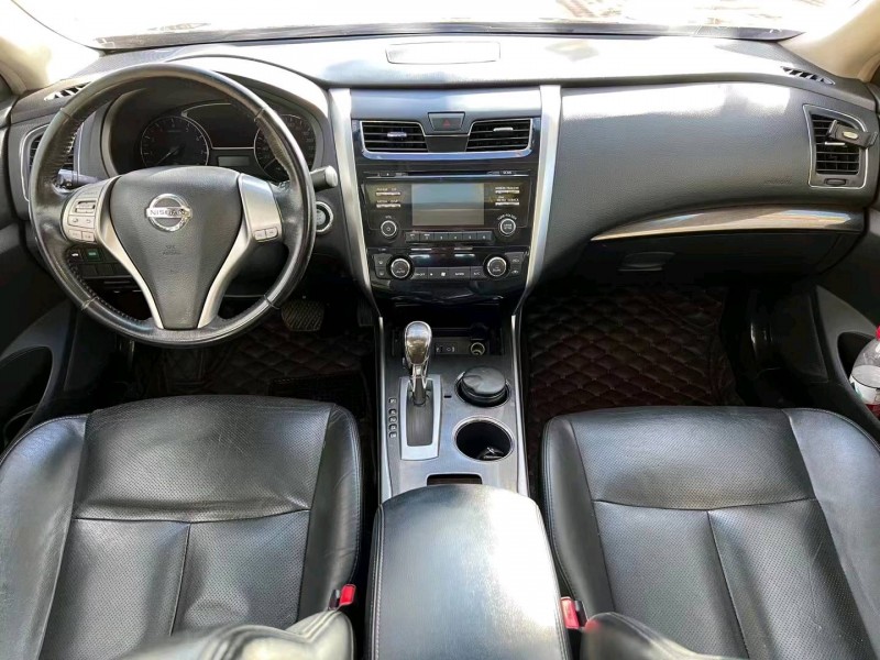 廊坊15年日产天籁7