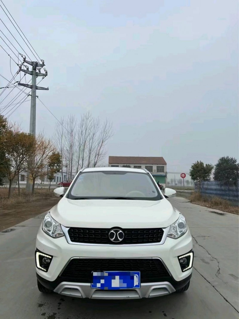 邯郸18年北汽绅宝X351