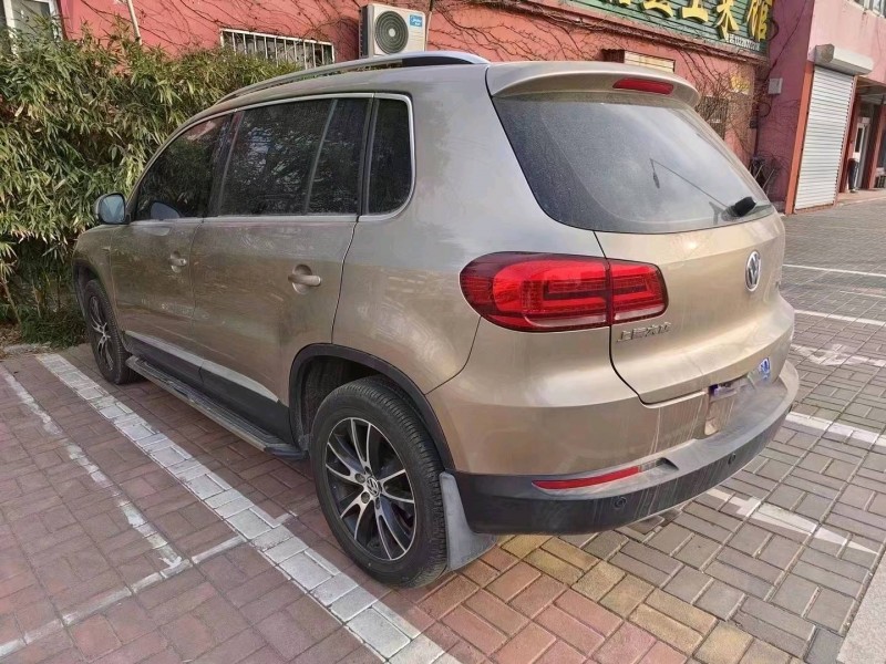 济南14年大众途观5