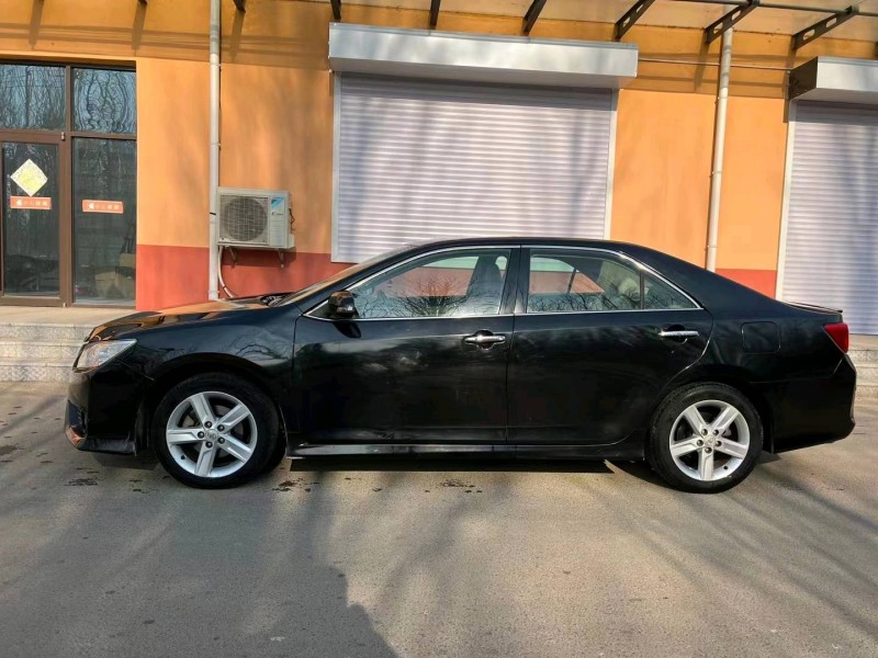 廊坊13年丰田凯美瑞3