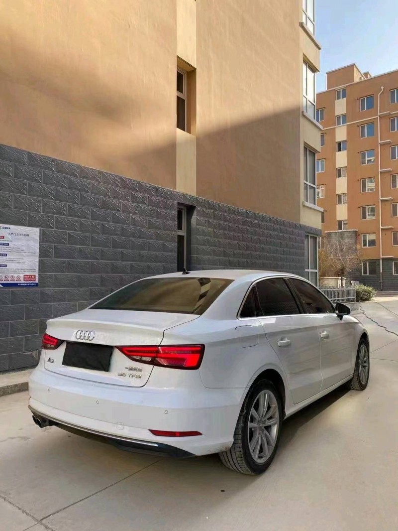 保定19年奥迪A33