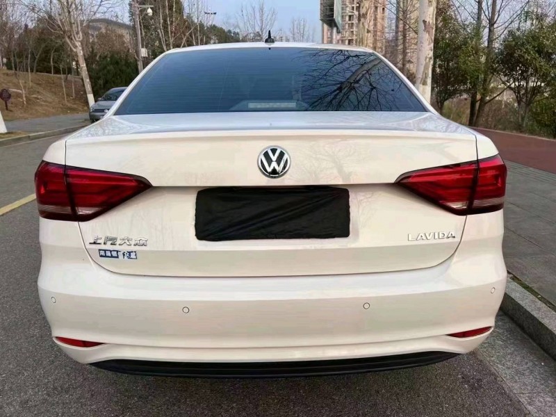 邯郸21年大众朗逸7