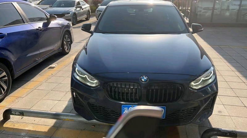 邯郸21年宝马1系4