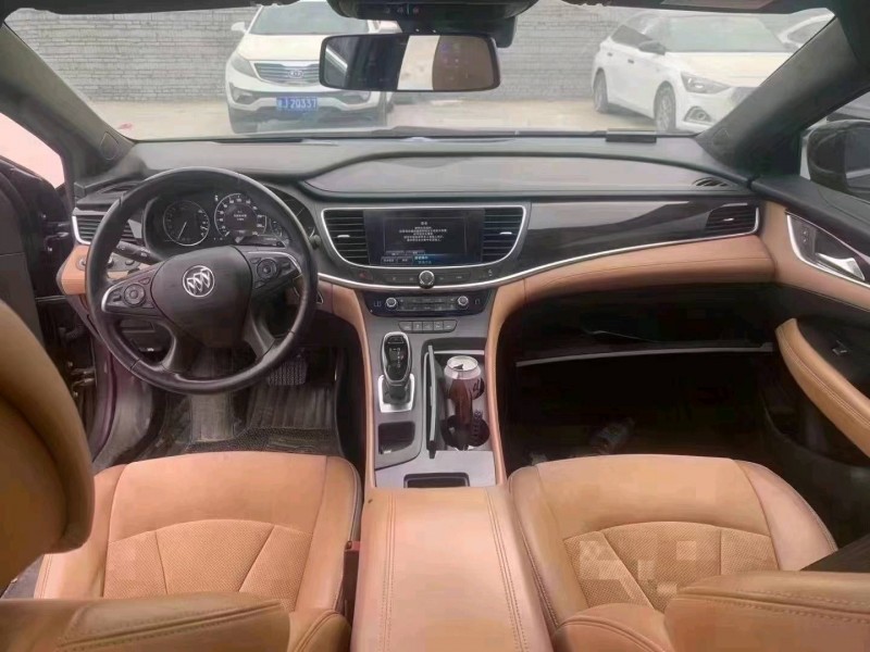 北京16年别克君越7