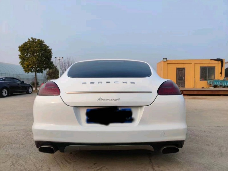 邯郸13年保时捷帕拉梅拉5