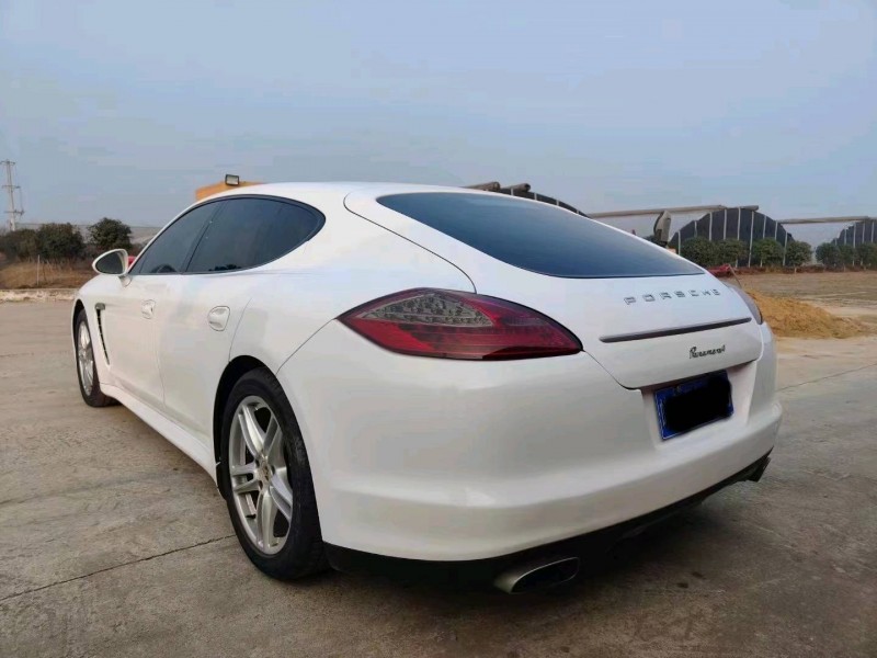 邯郸13年保时捷帕拉梅拉4