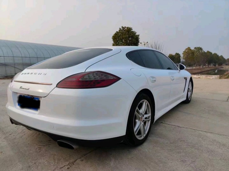 邯郸13年保时捷帕拉梅拉7