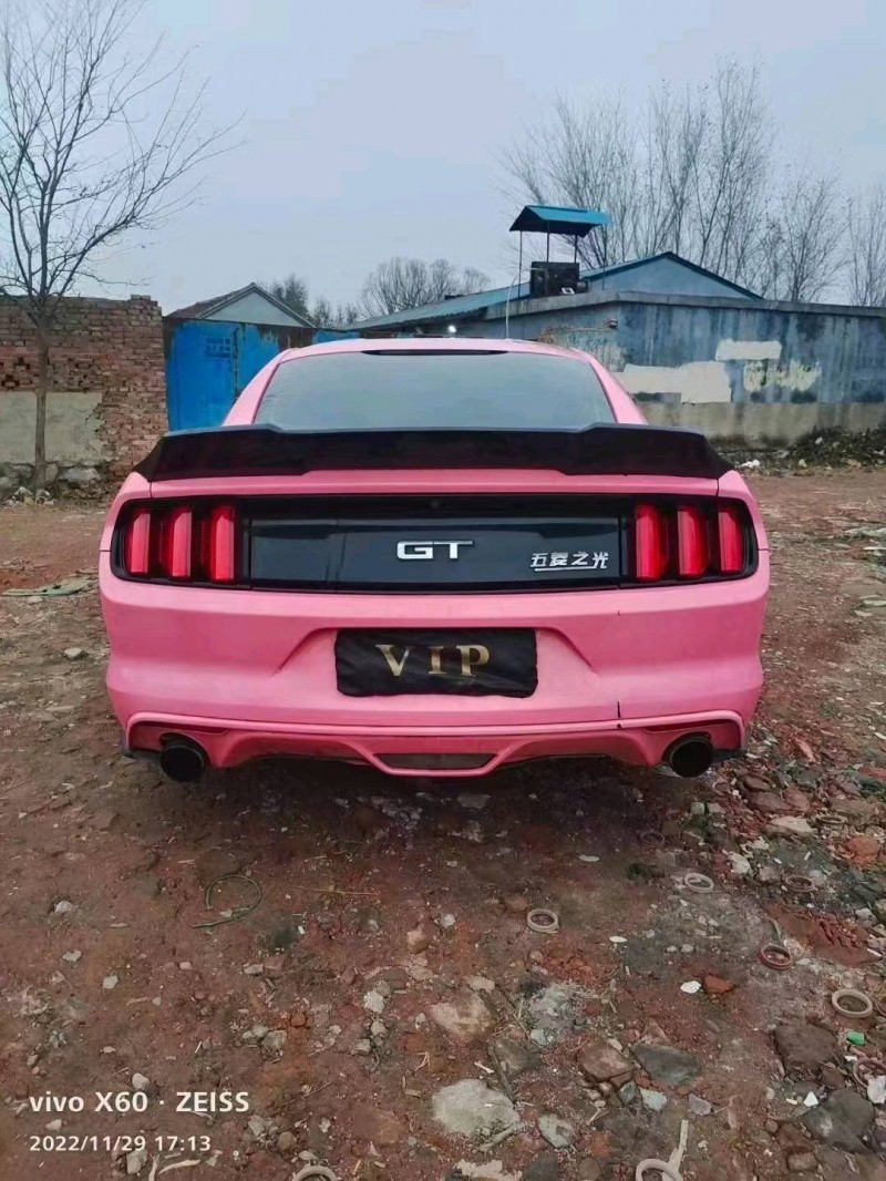 济南15年福特野马5