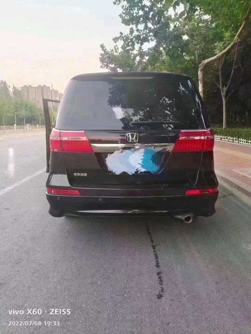 济南15年本田艾力绅6