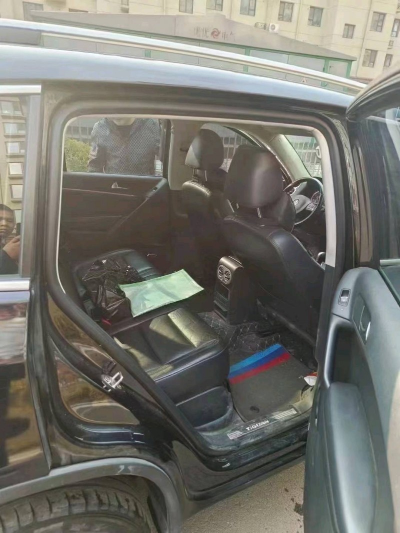 邯郸16年大众途观2