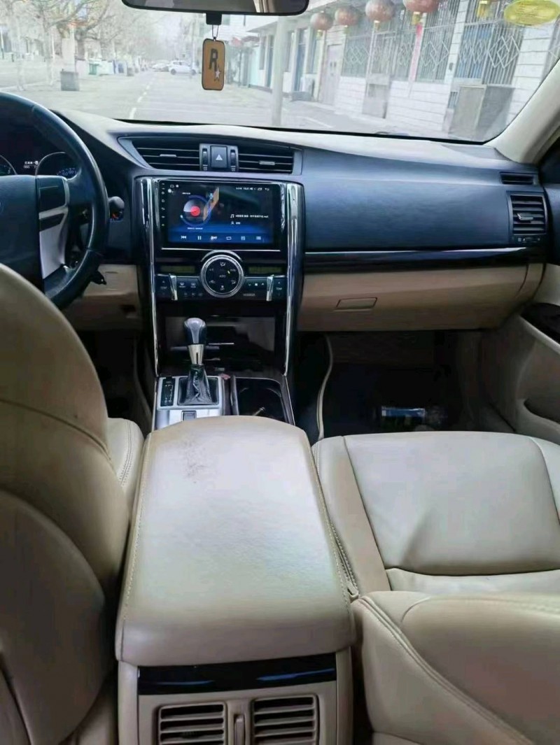 邯郸11年丰田锐志3