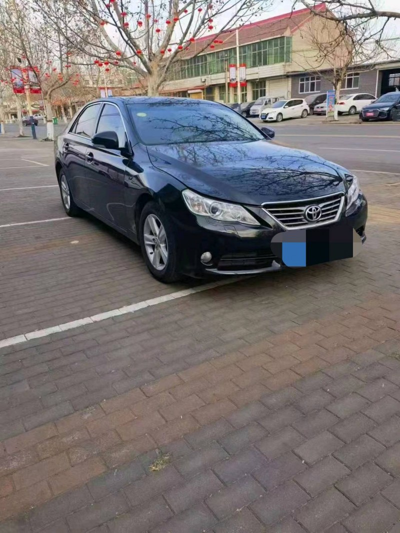 邯郸11年丰田锐志4