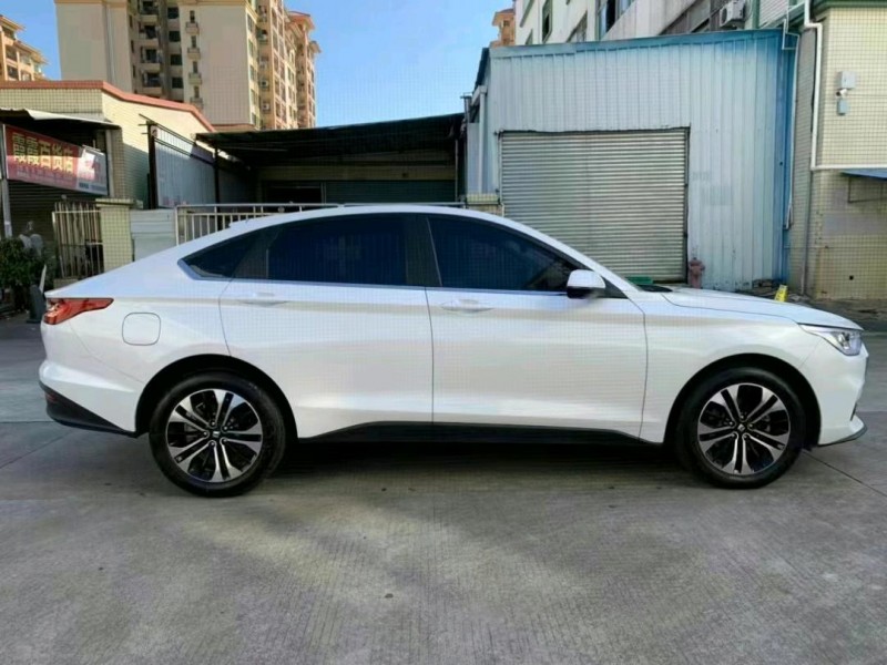 中山21年寶駿RC62