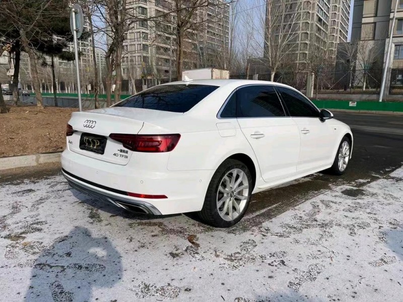 沈阳19年奥迪A4L5